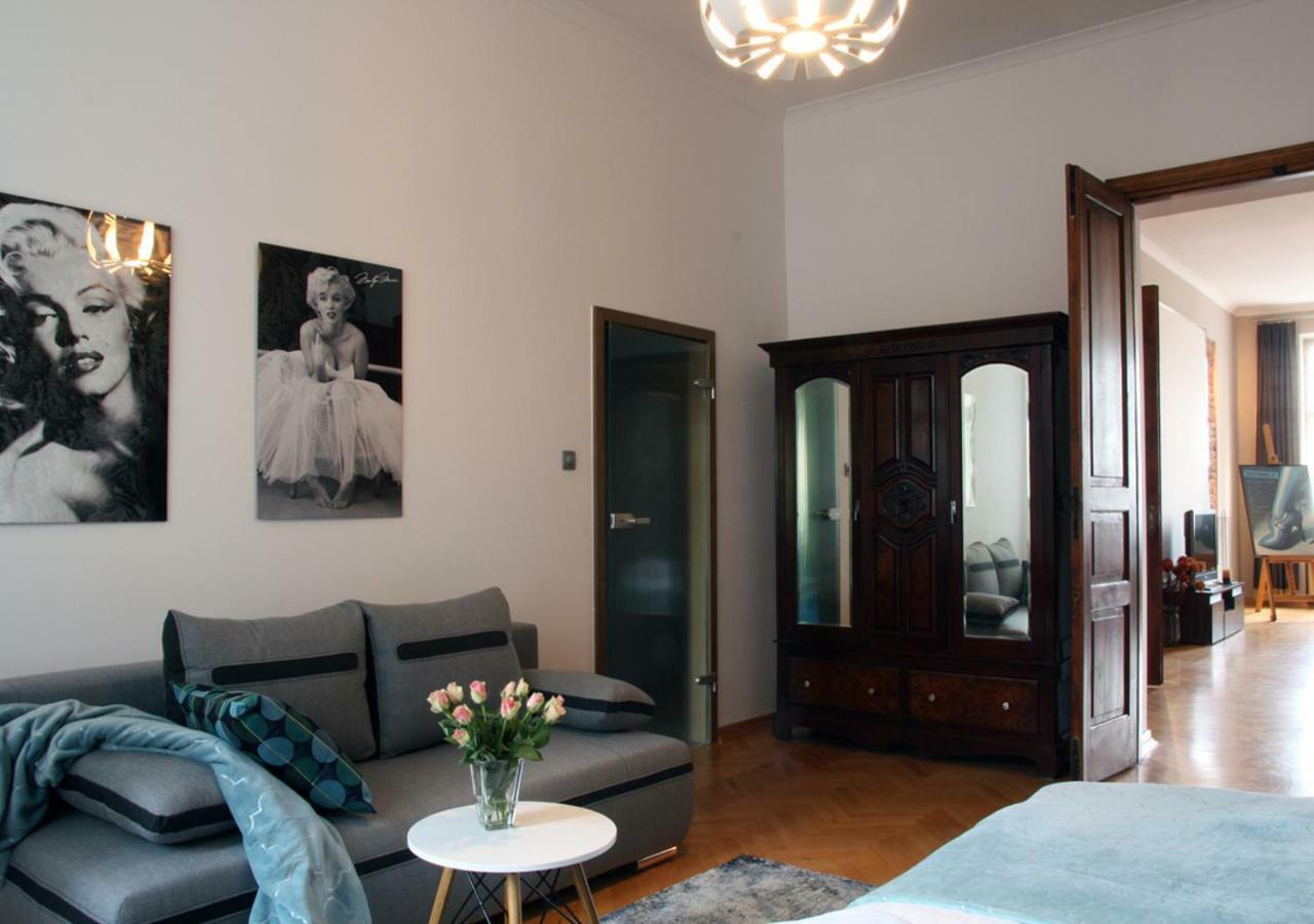 Marilyn Apartment Lódź Exterior foto